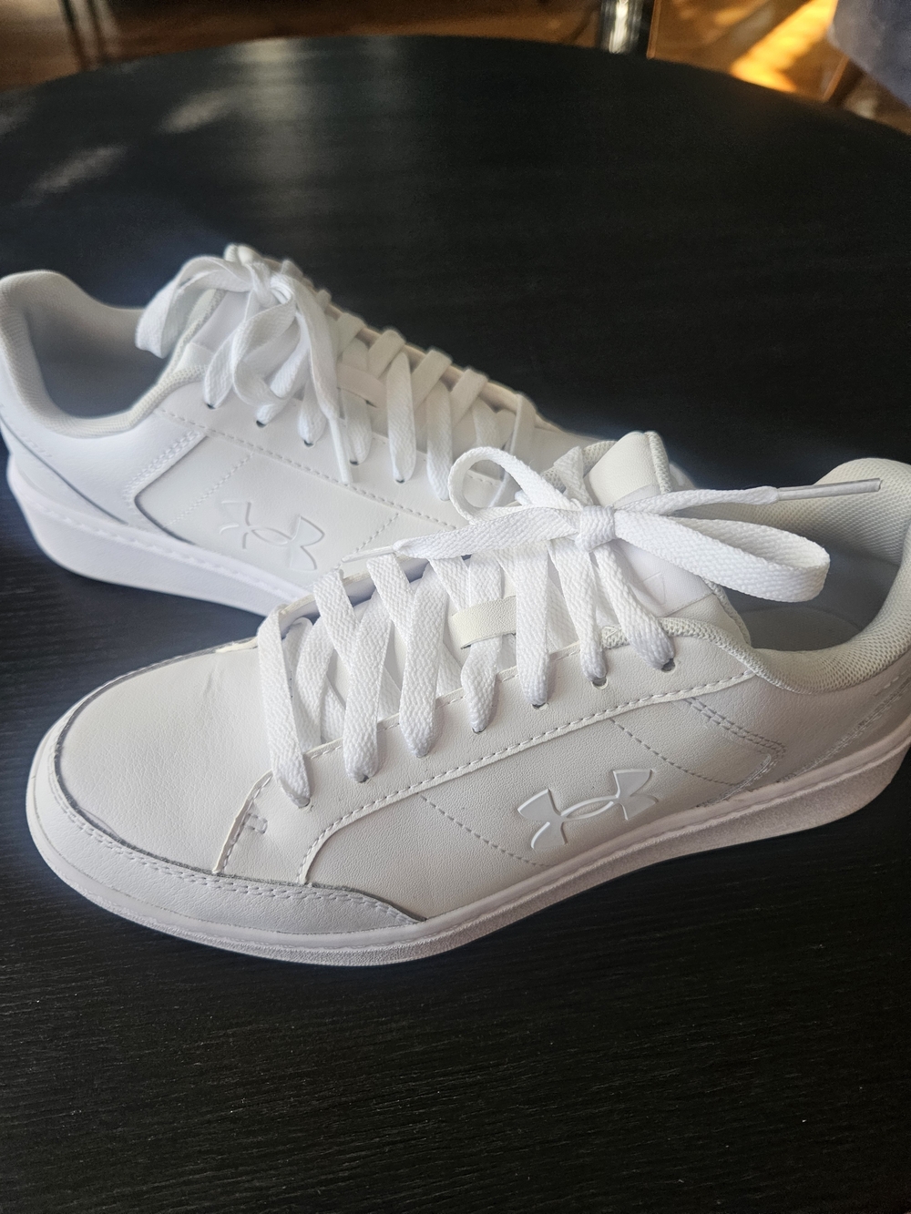 Under Armour Men's White Low-Top Sneakers
